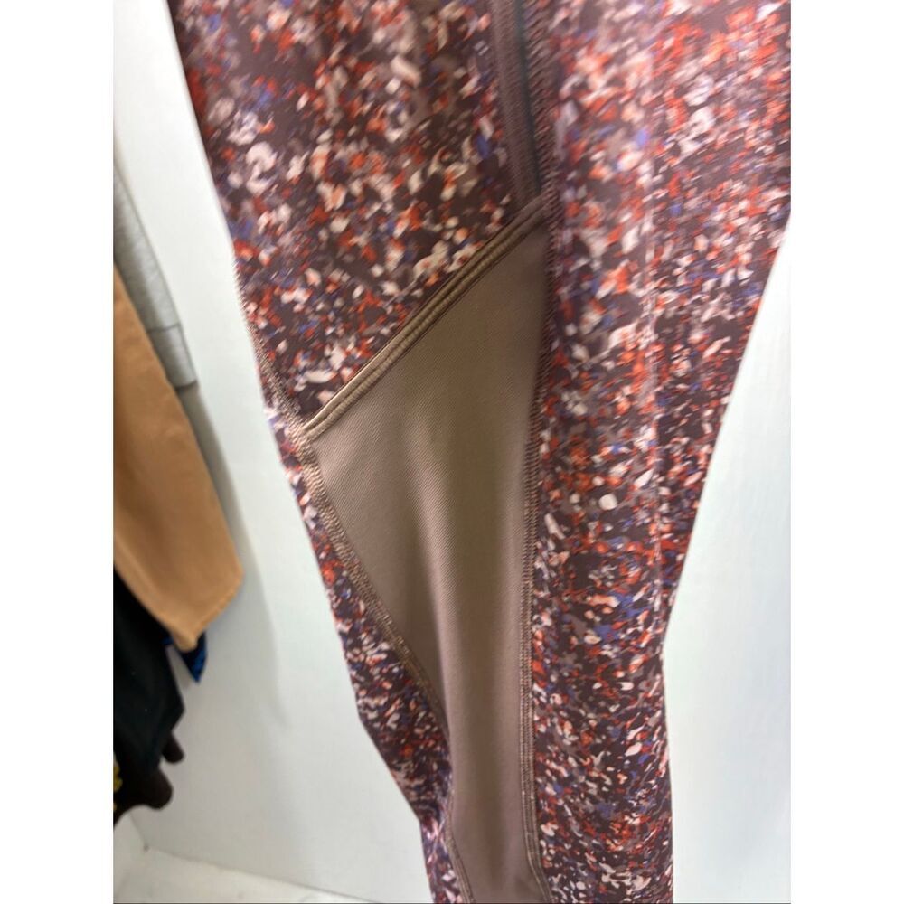 Athleta Rainier Printed Mesh Leggings 27” in Multicolor Size XL - Picture 4 of 10